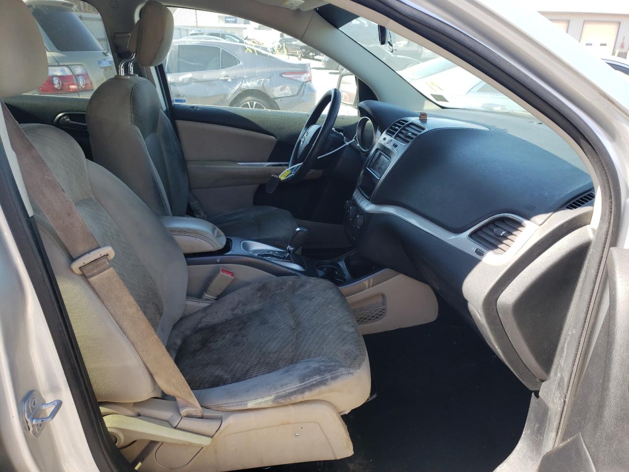 Photo 5 from auction – 2012 DODGE JOURNEY SE with VIN 3C4PDCAB5CT134286