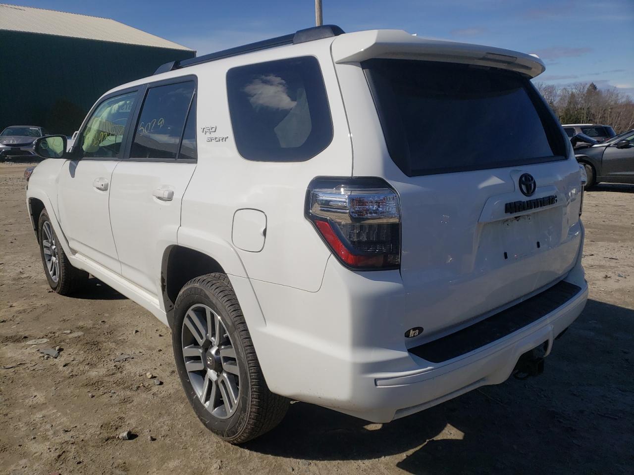 Photo 3 from auction – 2022 TOYOTA 4RUNNER SR with VIN JTESU5JR4N5983231