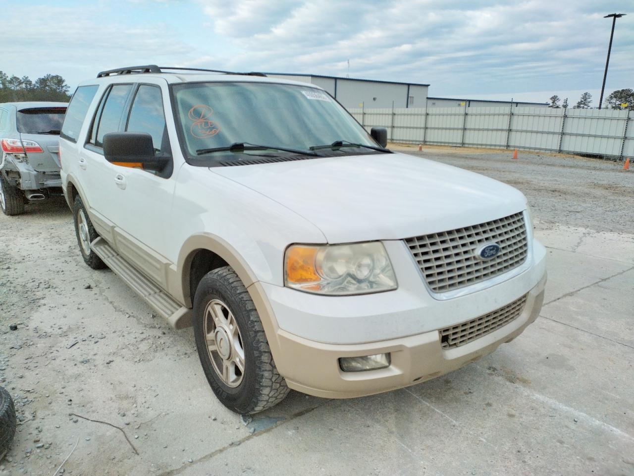 FORD EXPEDITION 2006 with VIN 1FMFU17576LB01013 - Photo from auction