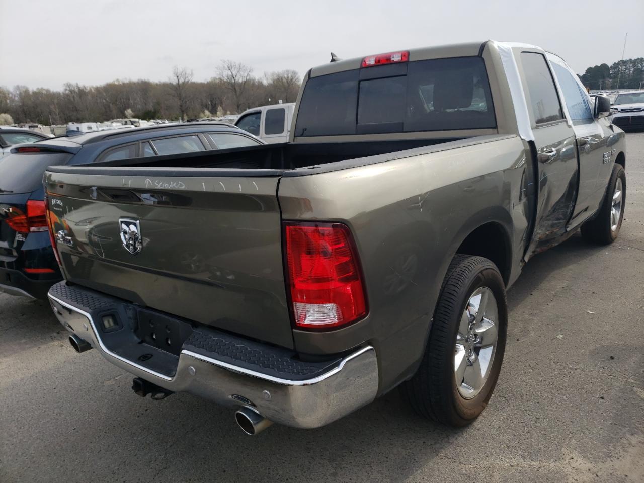 Photo 4 from auction – 2015 RAM 1500 SLT with VIN 1C6RR6LT7FS506161
