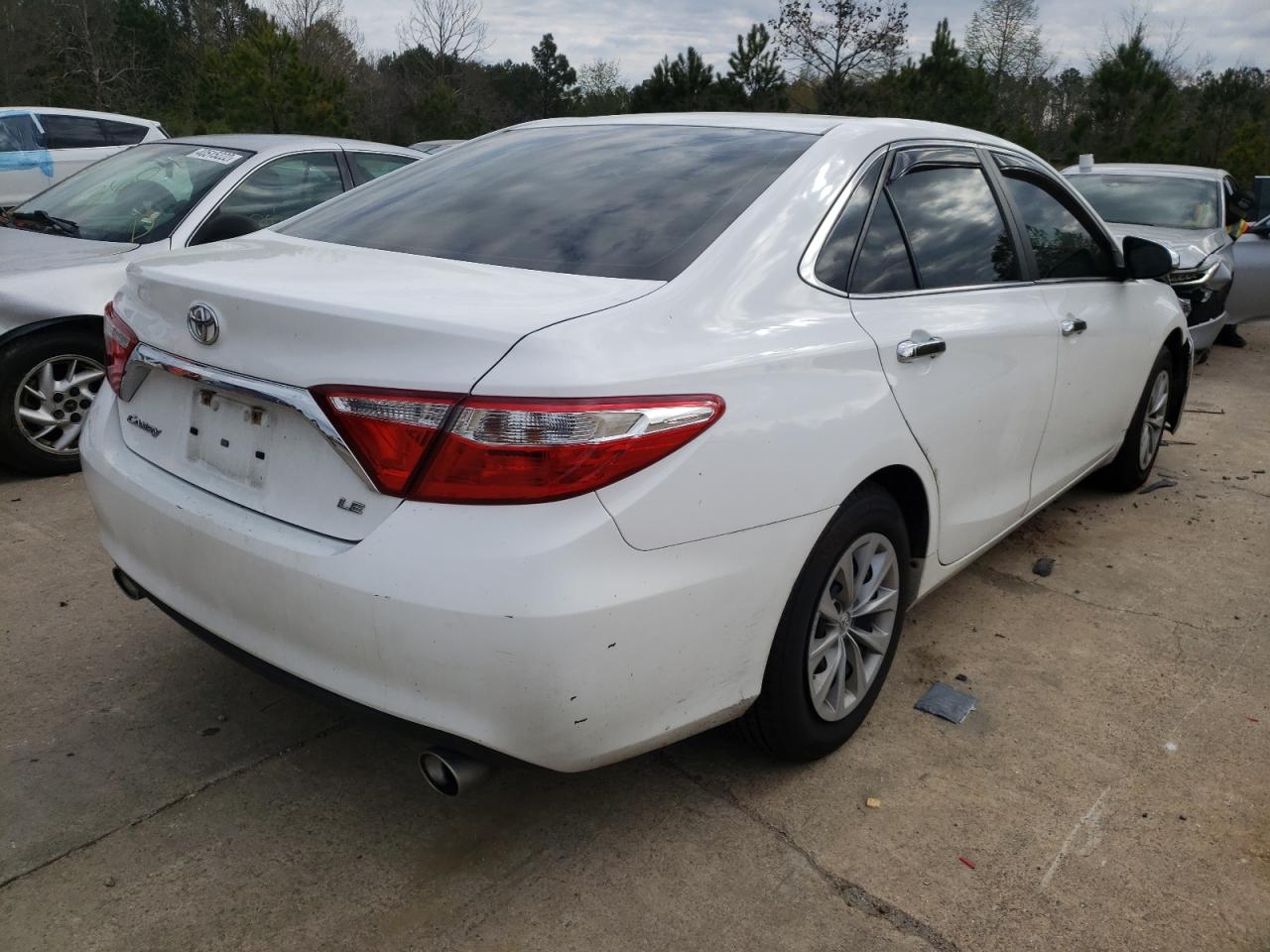 Photo 4 from auction – 2015 TOYOTA CAMRY LE with VIN 4T1BF1FK8FU491422