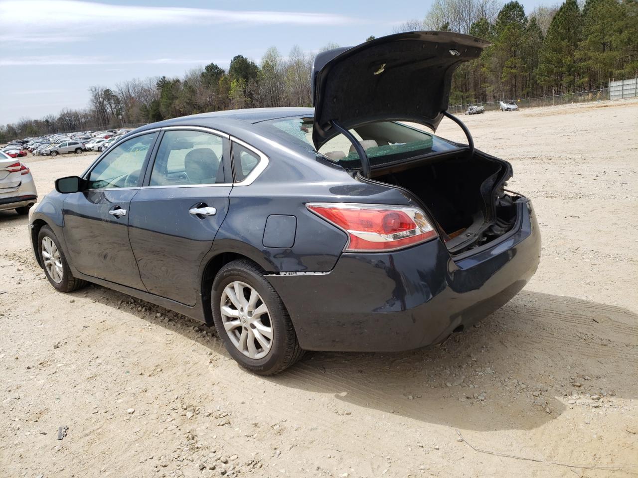 Photo 3 from auction – 2015 NISSAN ALTIMA 2.5 with VIN 1N4AL3AP5FC105283