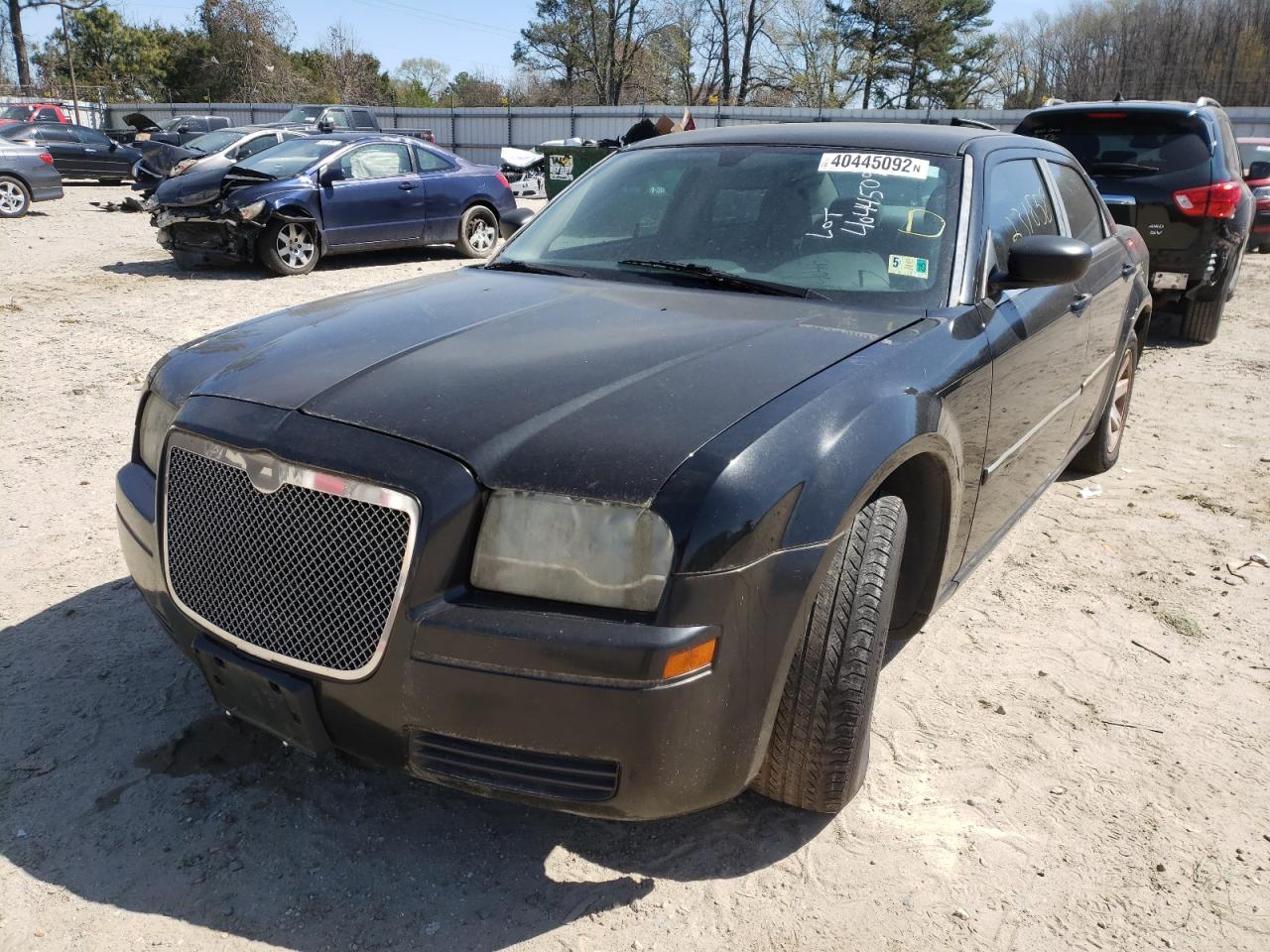 Photo 2 from auction – 2007 CHRYSLER 300 with VIN 2C3KA43R47H743715