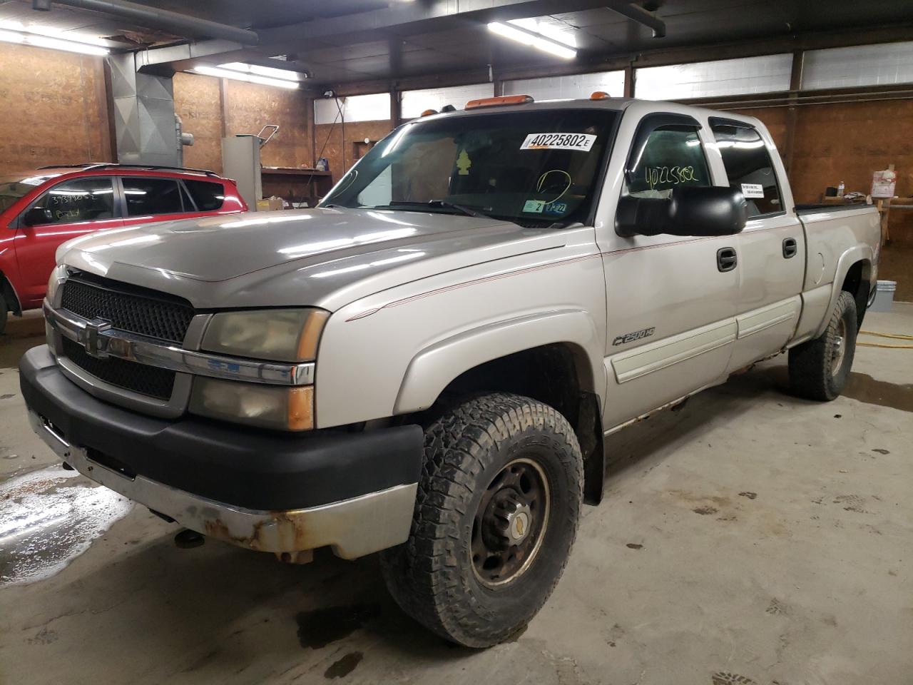 Photo 2 from auction – 2004 CHEVROLET SILVERADO with VIN 1GCHK23U14F178896