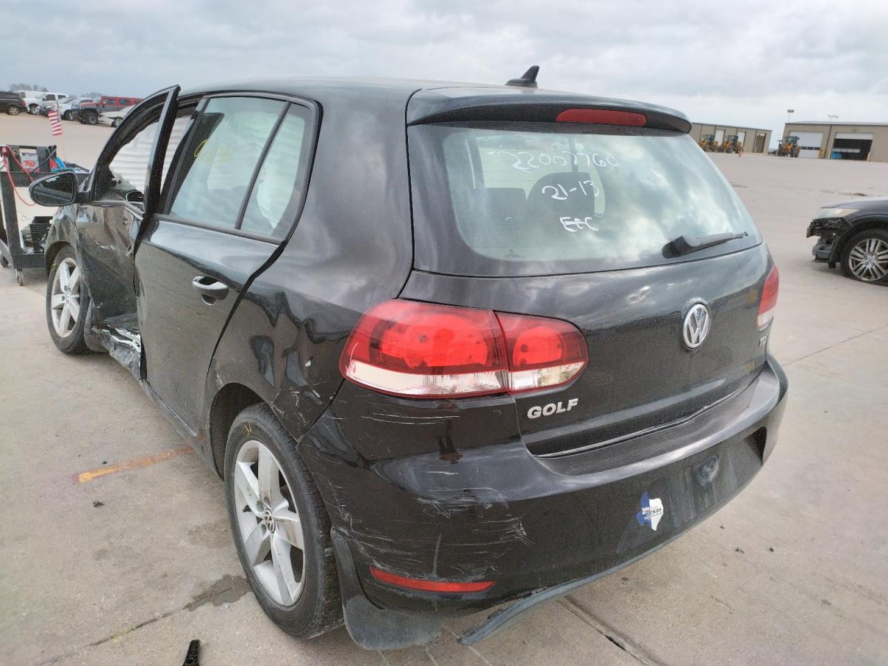 Photo 3 from auction – 2012 VOLKSWAGEN GOLF with VIN WVWDM7AJ6CW280742