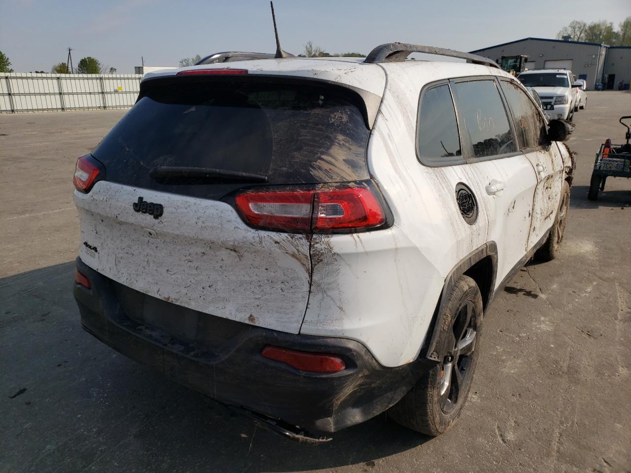 Photo 4 from auction – 2018 JEEP CHEROKEE L with VIN 1C4PJMCB6JD535974