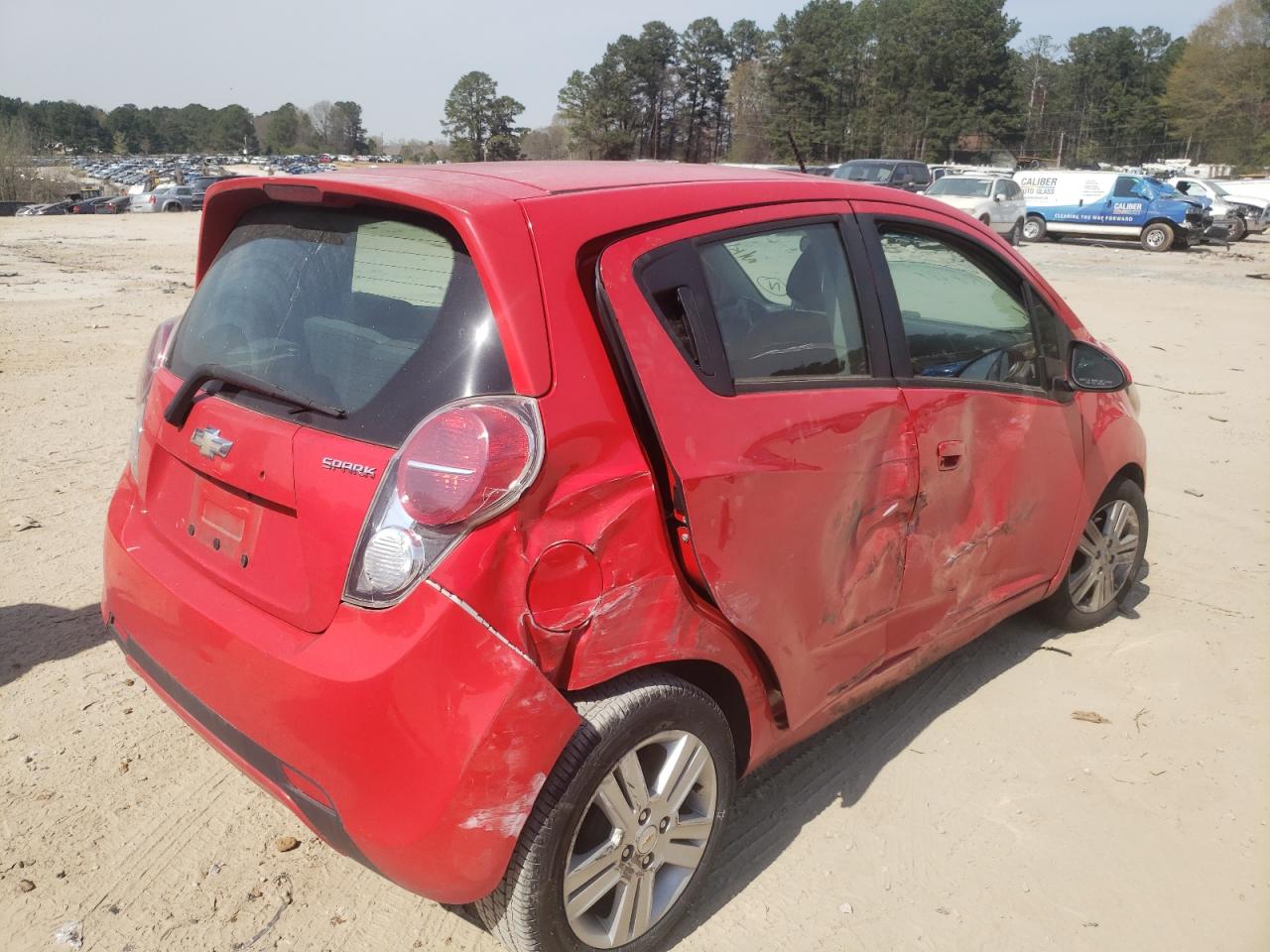 Photo 4 from auction – 2013 CHEVROLET SPARK 1LT with VIN KL8CD6S97DC547232