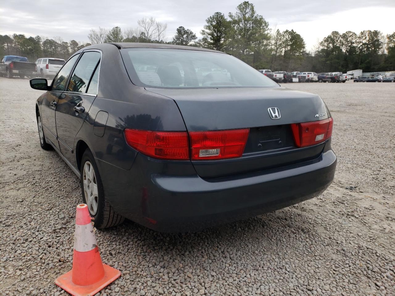 Photo 3 from auction – 2005 HONDA ACCORD LX with VIN 1HGCM55445A146754