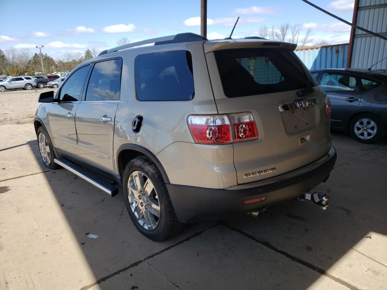 Photo 3 from auction – 2010 GMC ACADIA SLT with VIN 1GKLVNED1AJ176370