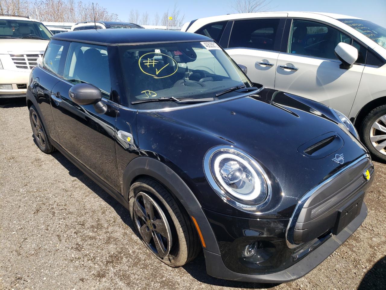 MINI COOPER SE 2021 with VIN WMWXP3C07M2N55414 - Photo from auction