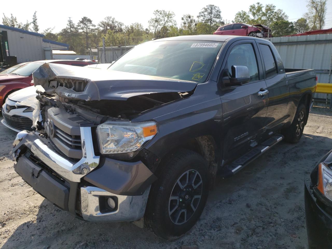 Photo 2 from auction – 2014 TOYOTA TUNDRA DOU with VIN 5TFRM5F19EX068580