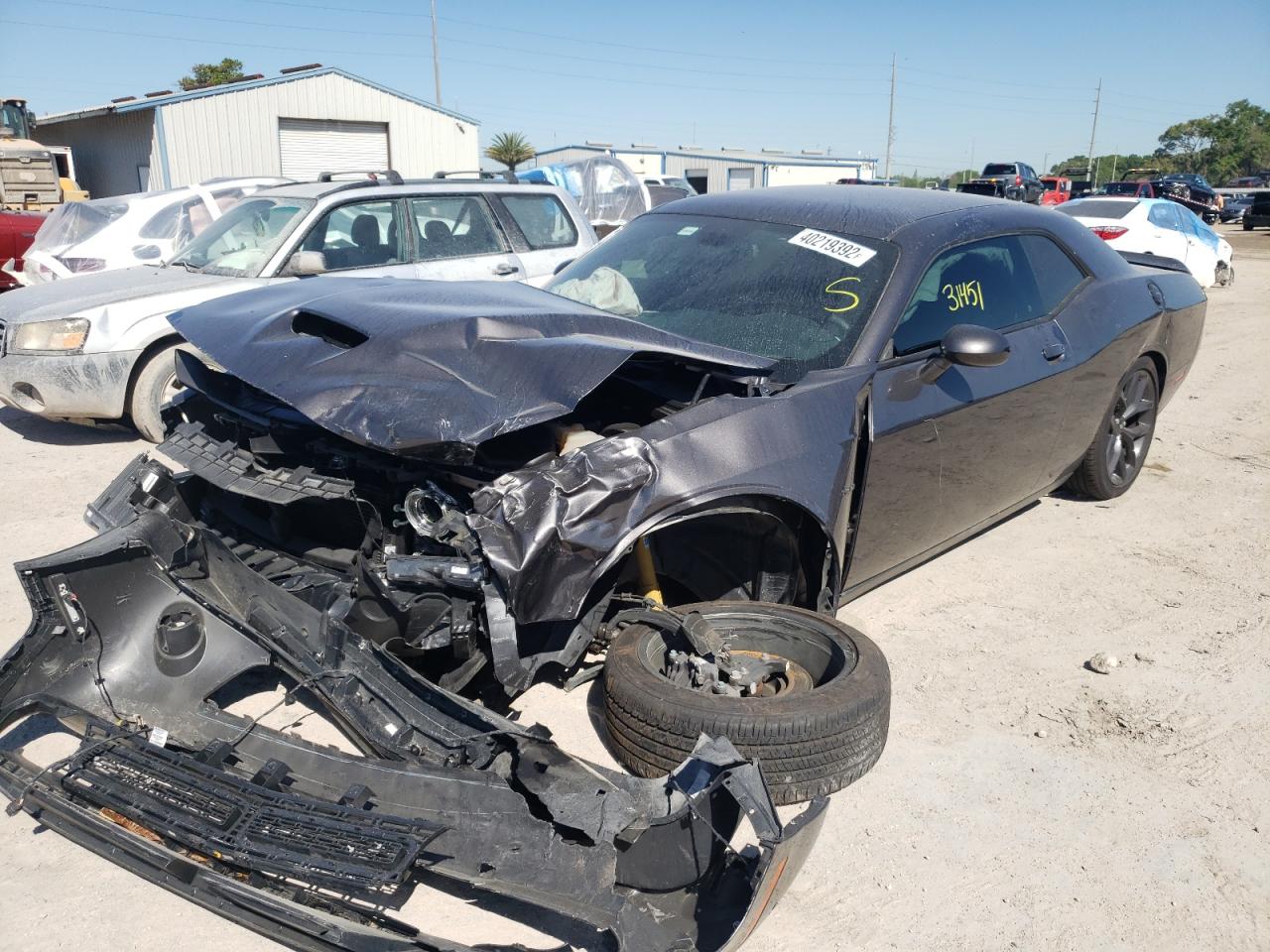 Photo 2 from auction – 2019 DODGE CHALLENGER with VIN 2C3CDZBT5KH543442