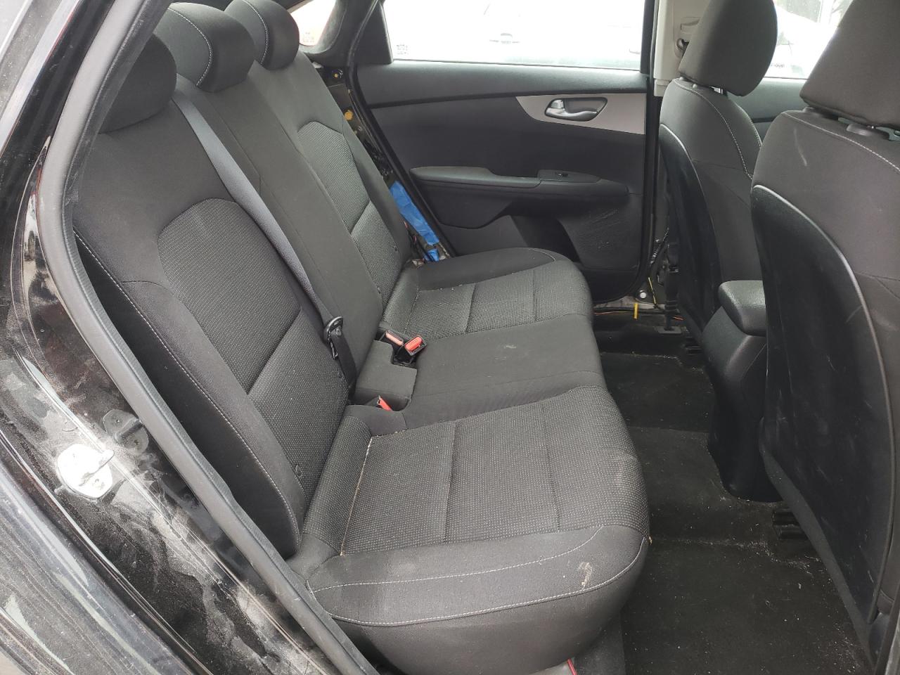 Photo 6 from auction – 2019 KIA FORTE FE with VIN 3KPF24AD4KE027435