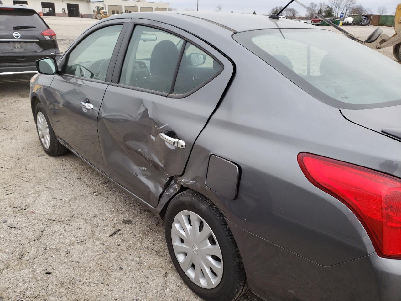 Photo 9 from auction – 2017 NISSAN VERSA S with VIN 3N1CN7AP0HL805808
