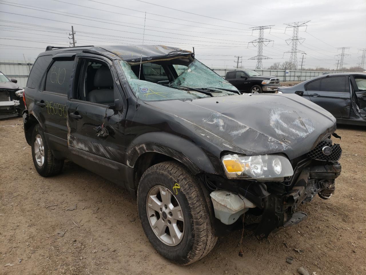 FORD ESCAPE XLT 2005 with VIN 1FMYU93105KD38943 - Photo from auction
