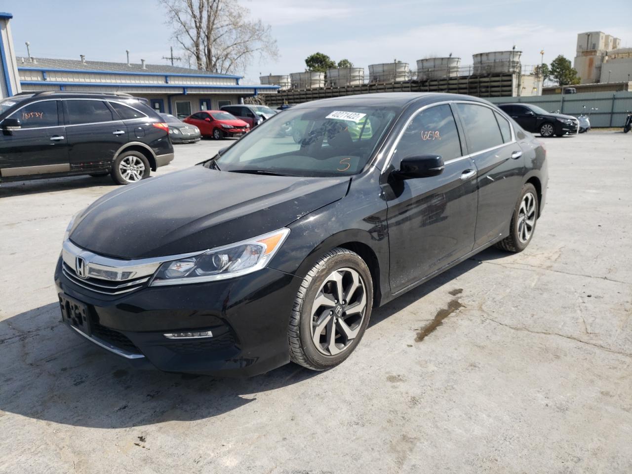 Photo 2 from auction – 2016 HONDA ACCORD EX with VIN 1HGCR2F76GA063998