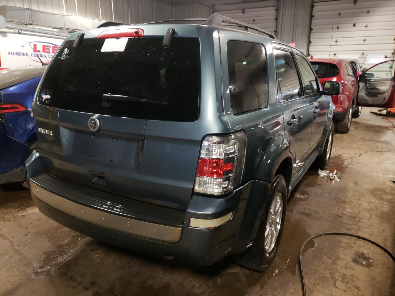 Photo 4 from auction – 2010 MERCURY MARINER with VIN 4M2CN9B73AKJ28083
