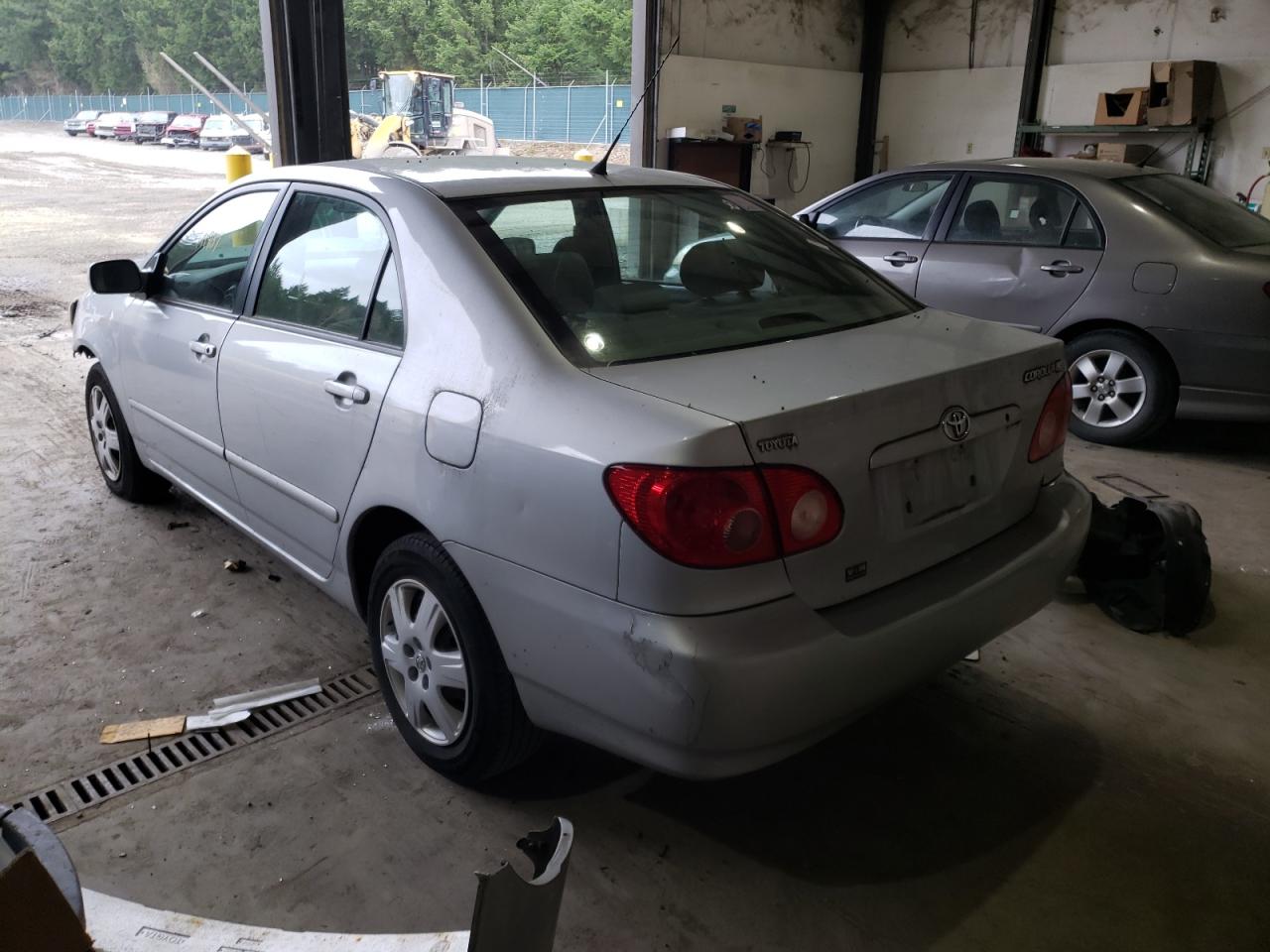 Photo 3 from auction – 2006 TOYOTA COROLLA CE with VIN 1NXBR32E36Z742236
