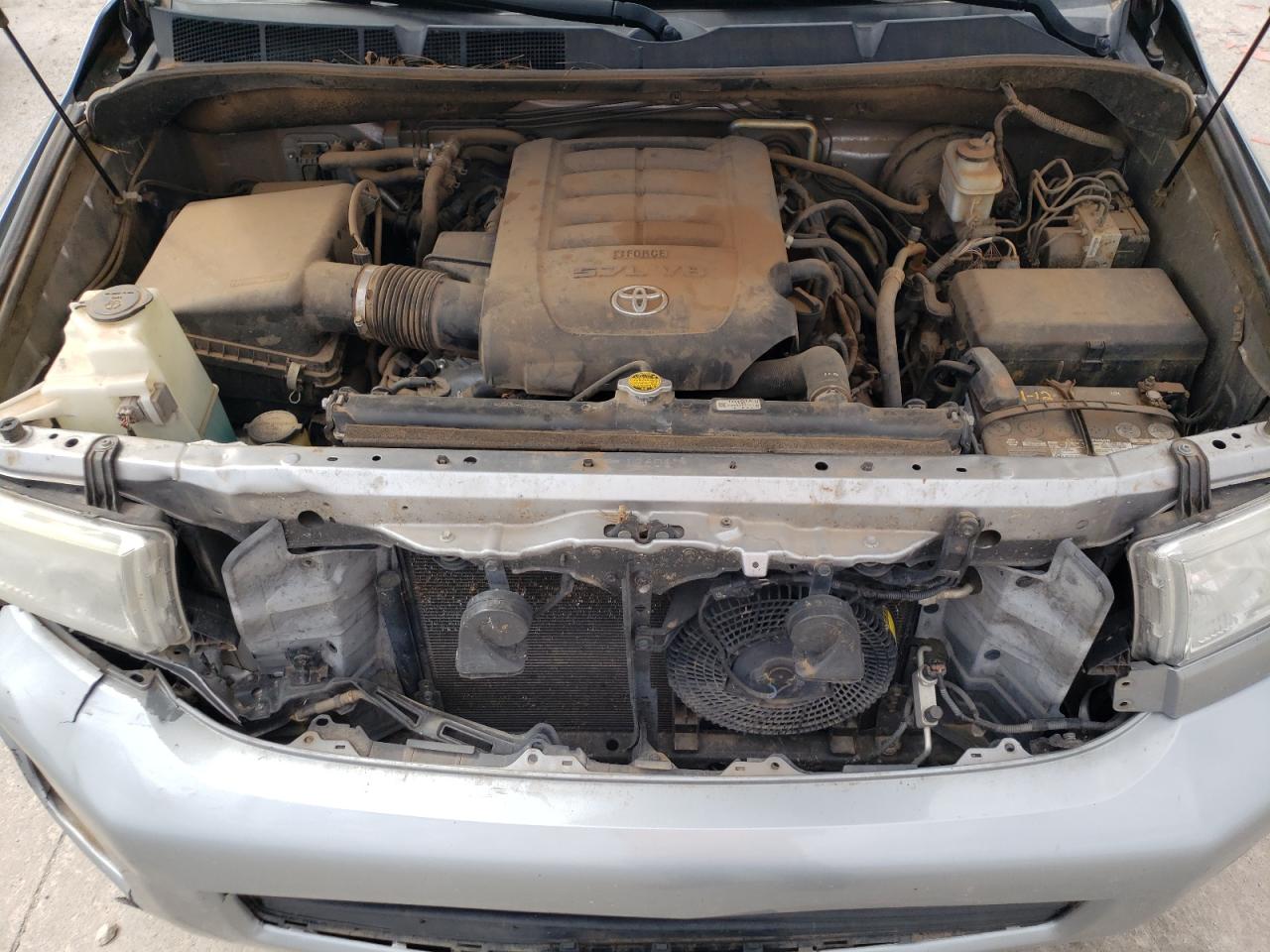 Photo 7 from auction – 2013 TOYOTA SEQUOIA SR with VIN 5TDZY5G14DS045439