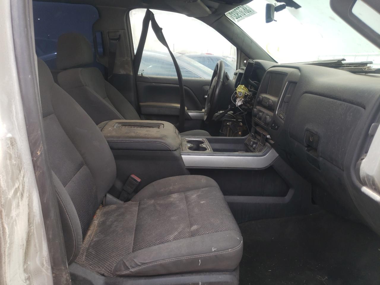 Photo 5 from auction – 2018 CHEVROLET SILVERADO with VIN 3GCUKRECXJG209987