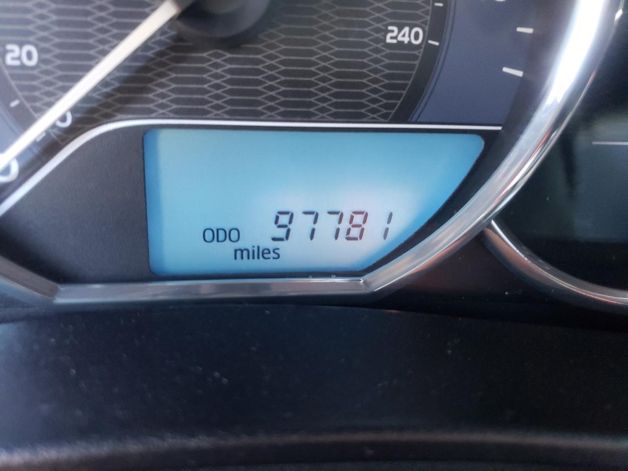 Photo 8 from auction – 2015 TOYOTA COROLLA L with VIN 5YFBURHE3FP289312