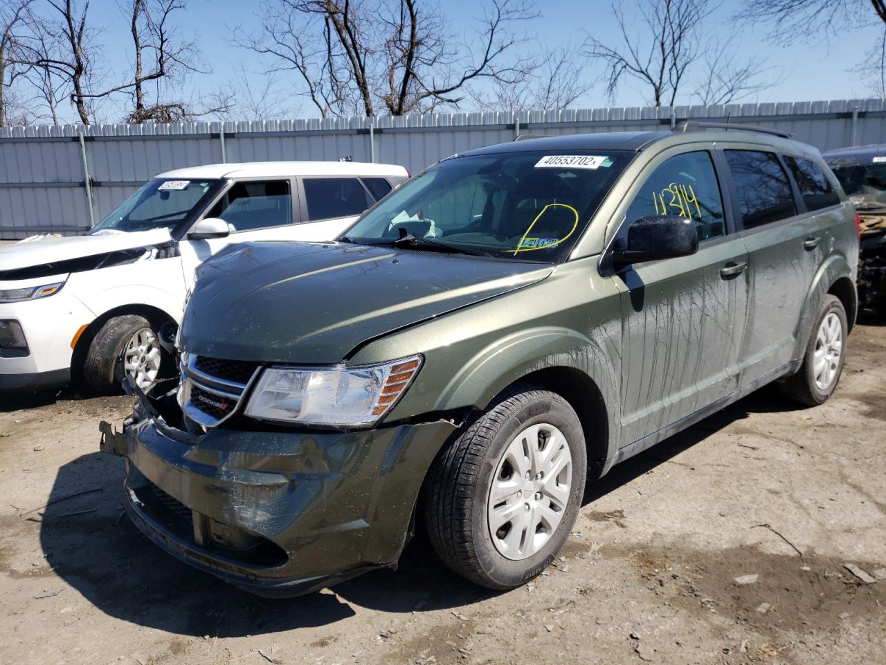Фото 2 с аукциона – 2018 DODGE JOURNEY SE с VIN 3C4PDCAB7JT535898