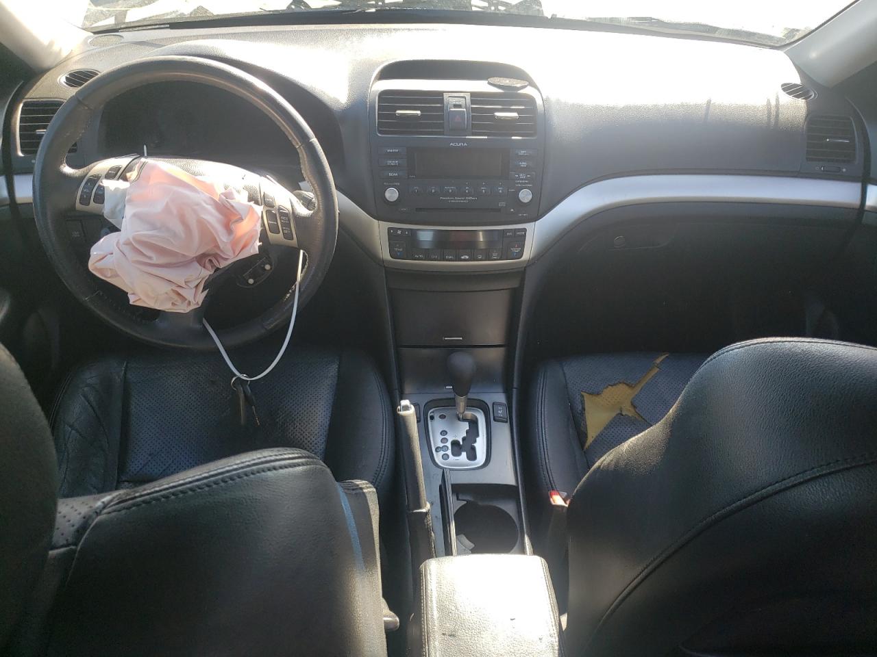Photo 9 from auction – 2007 ACURA TSX with VIN JH4CL96817C015541