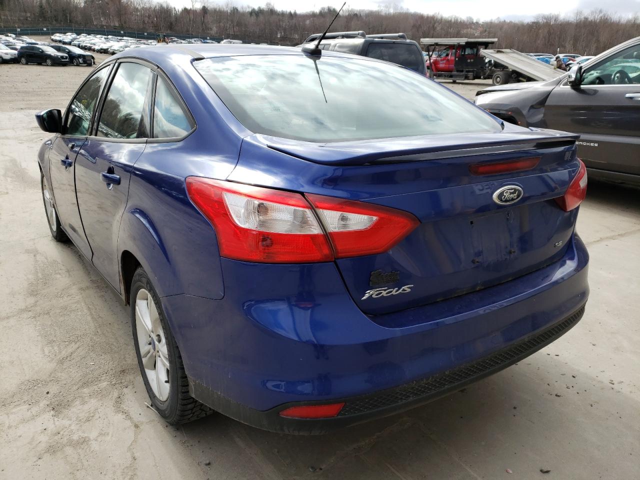 Photo 3 from auction – 2012 FORD FOCUS SE with VIN 1FAHP3F29CL426254