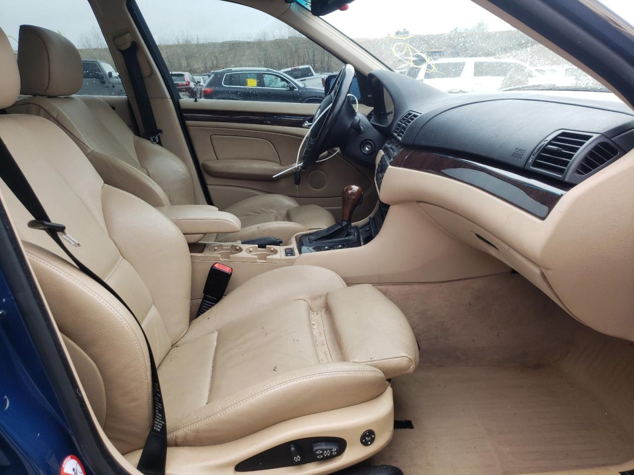 Photo 5 from auction – 2002 BMW 330 XI with VIN WBAEW53422PG16907