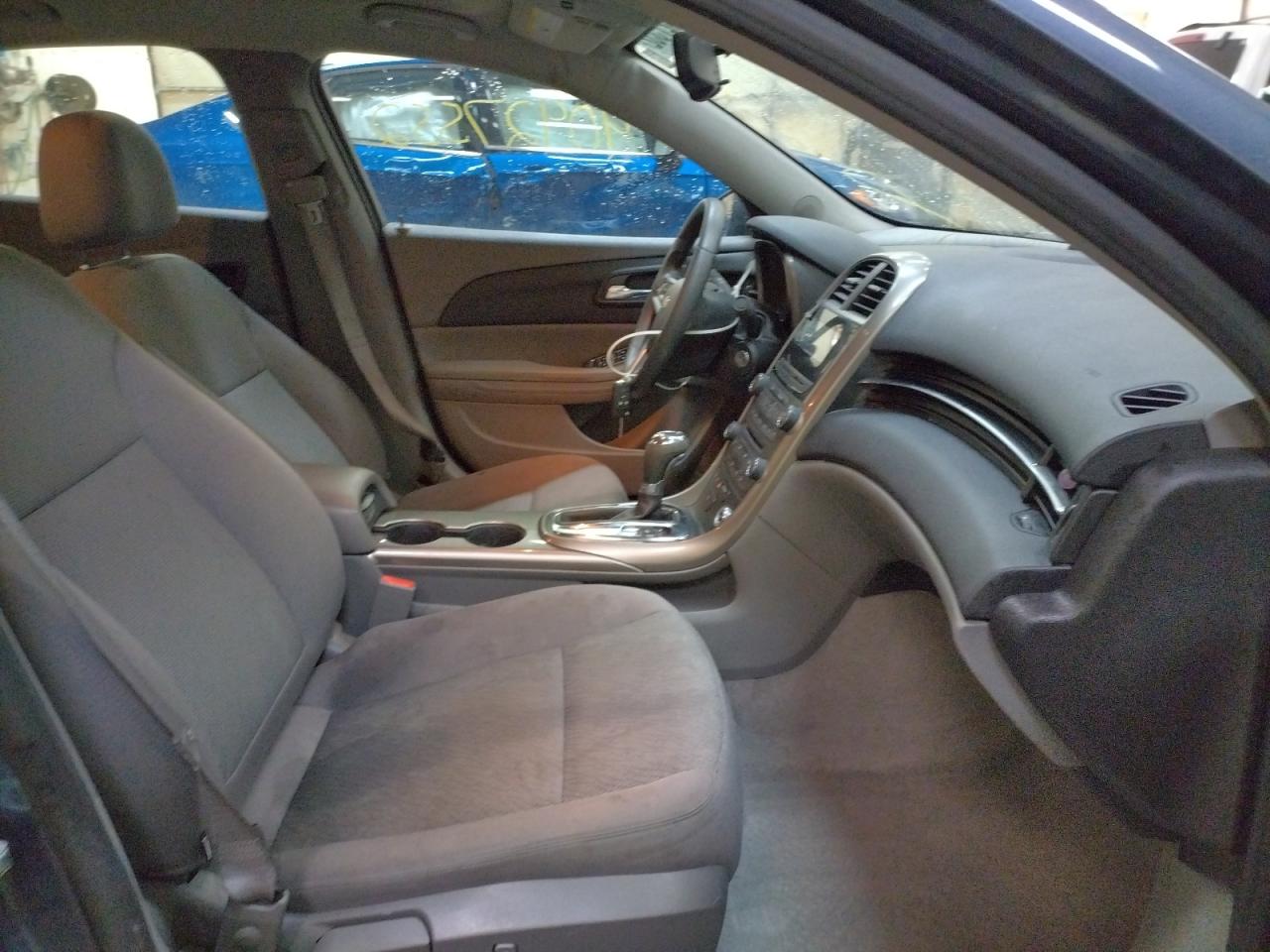 Photo 5 from auction – 2013 CHEVROLET MALIBU LS with VIN 1G11B5SA9DF201666