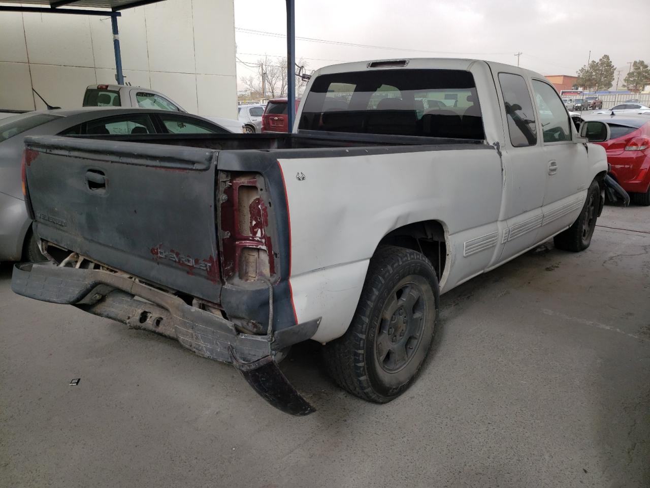 Photo 4 from auction – 2002 CHEVROLET SILVERADO with VIN 2GCEC19V921188476