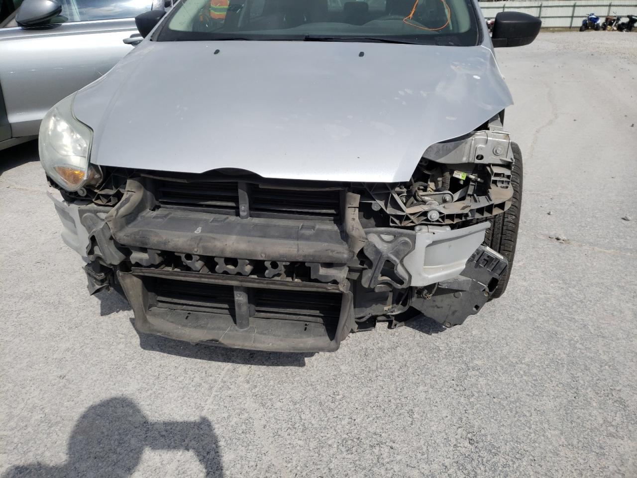 Photo 9 from auction – 2014 FORD FOCUS S with VIN 1FADP3E28EL362534