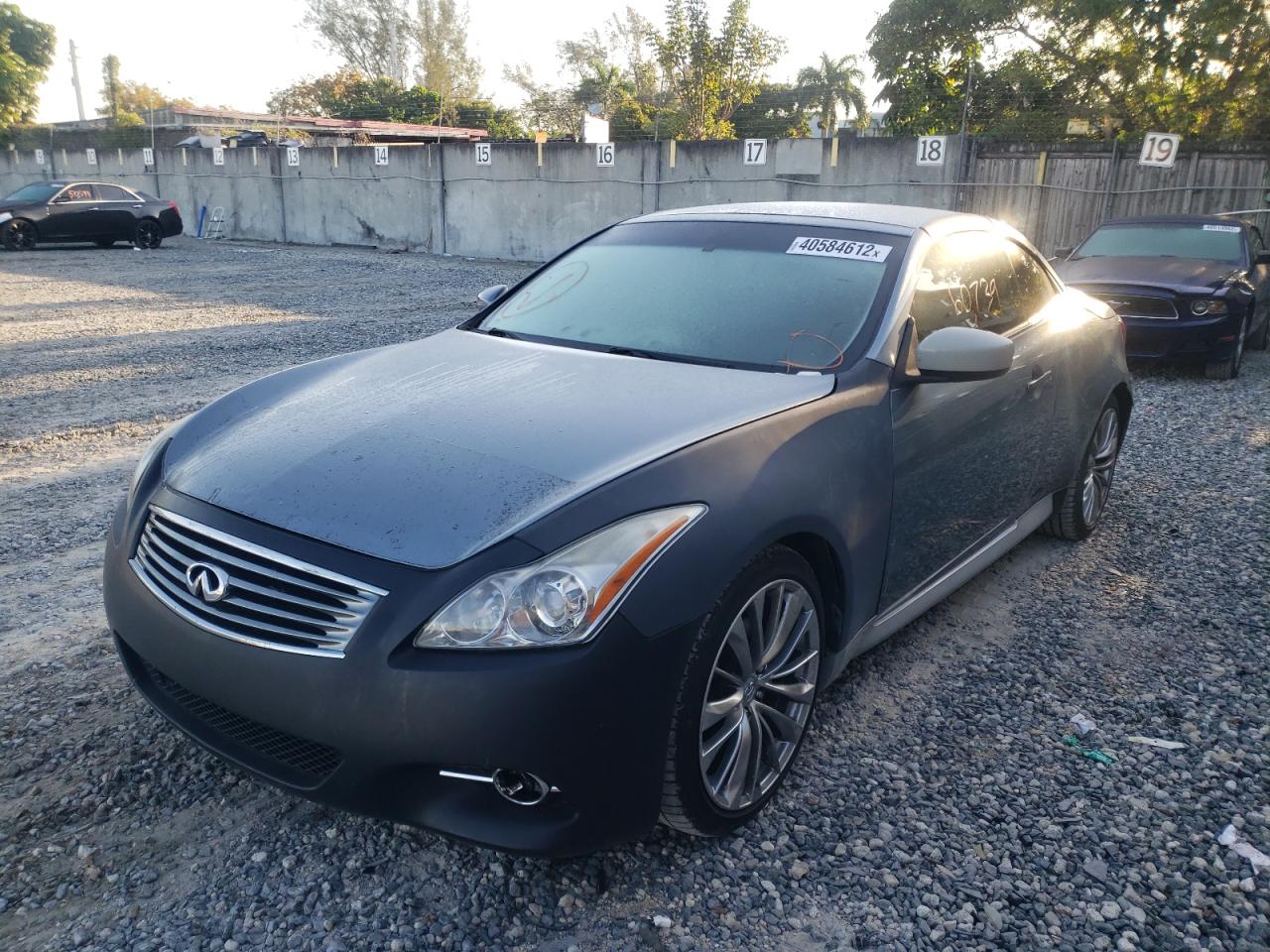 Photo 2 from auction – 2015 INFINITI Q60 BASE with VIN JN1CV6FE8FM810842