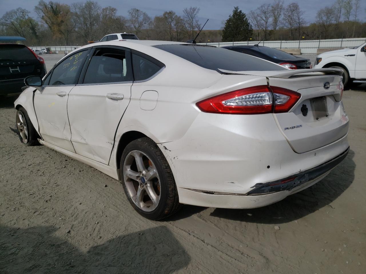 Photo 3 from auction – 2014 FORD FUSION SE with VIN 1FA6P0HDXE5350782