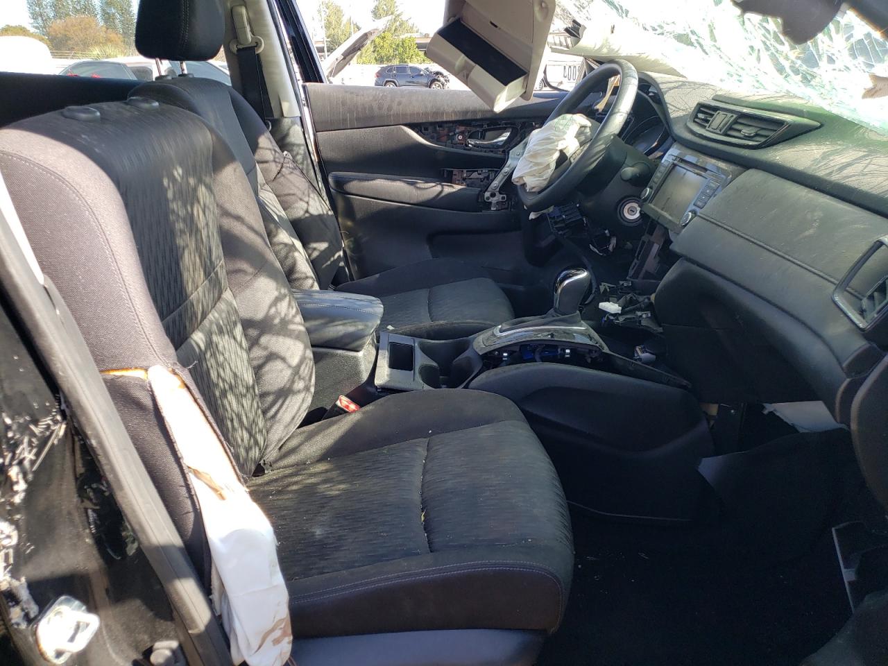 Photo 5 from auction – 2018 NISSAN ROGUE S with VIN JN8AT2MT4JW455996