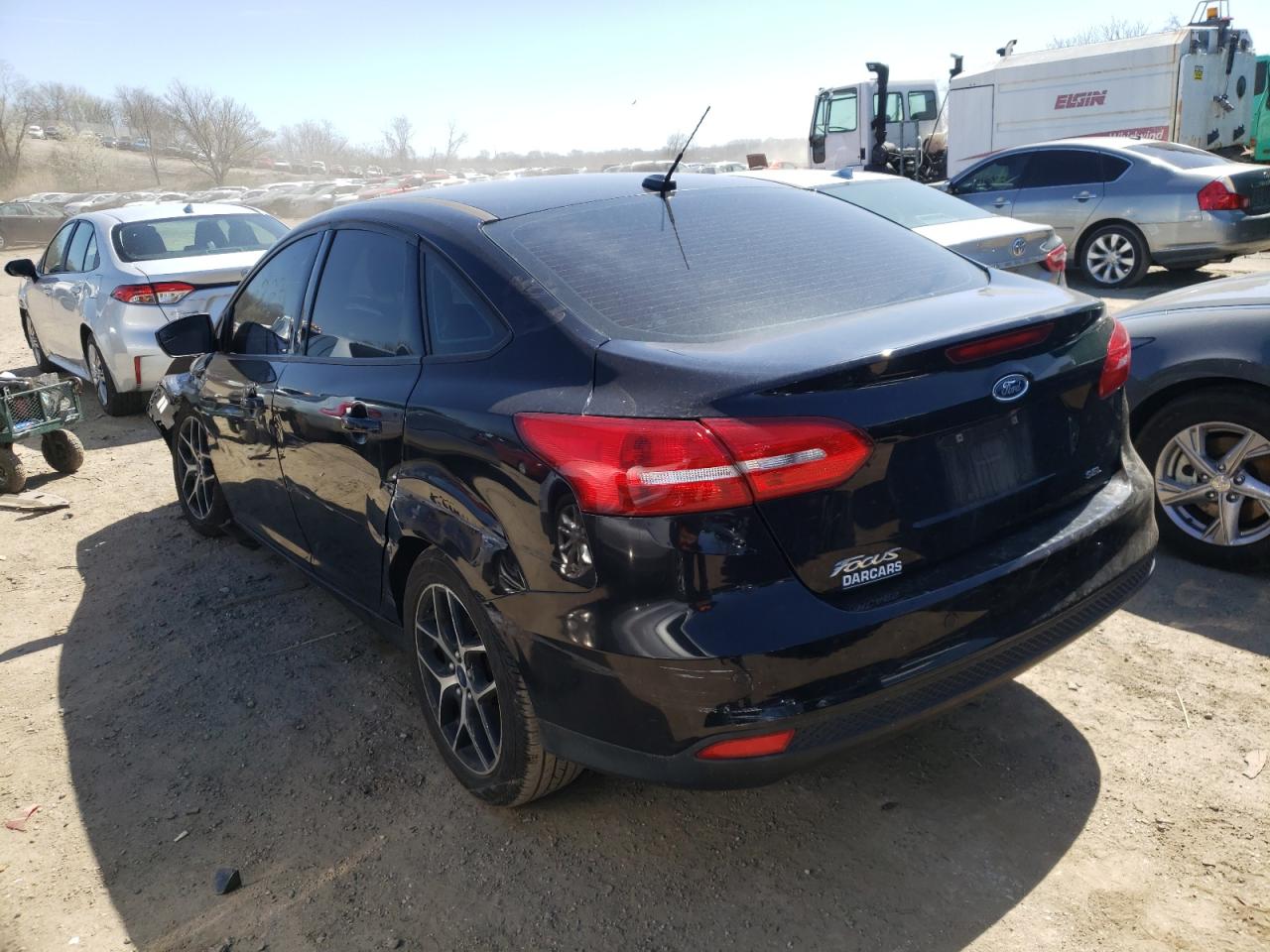 Photo 3 from auction – 2017 FORD FOCUS SEL with VIN 1FADP3H26HL234776
