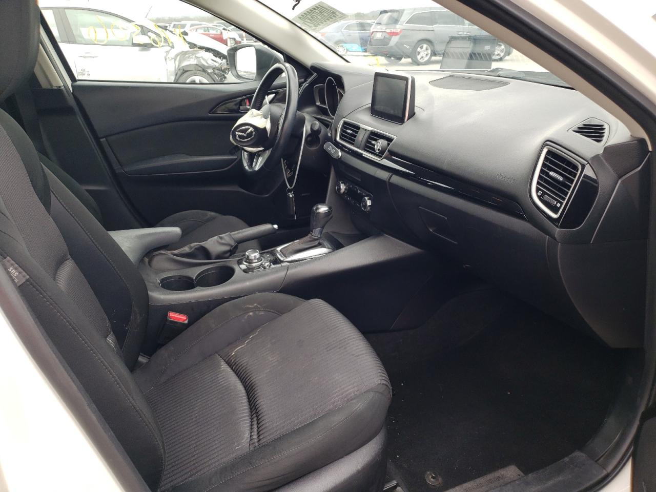 Photo 5 from auction – 2015 MAZDA 3 TOURING with VIN 3MZBM1V7XFM130069