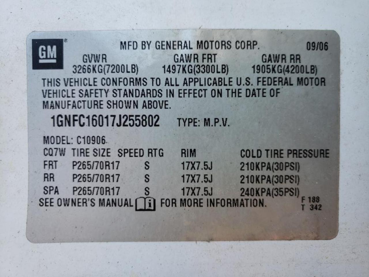Photo 10 from auction – 2007 CHEVROLET SUBURBAN C with VIN 1GNFC16017J255802