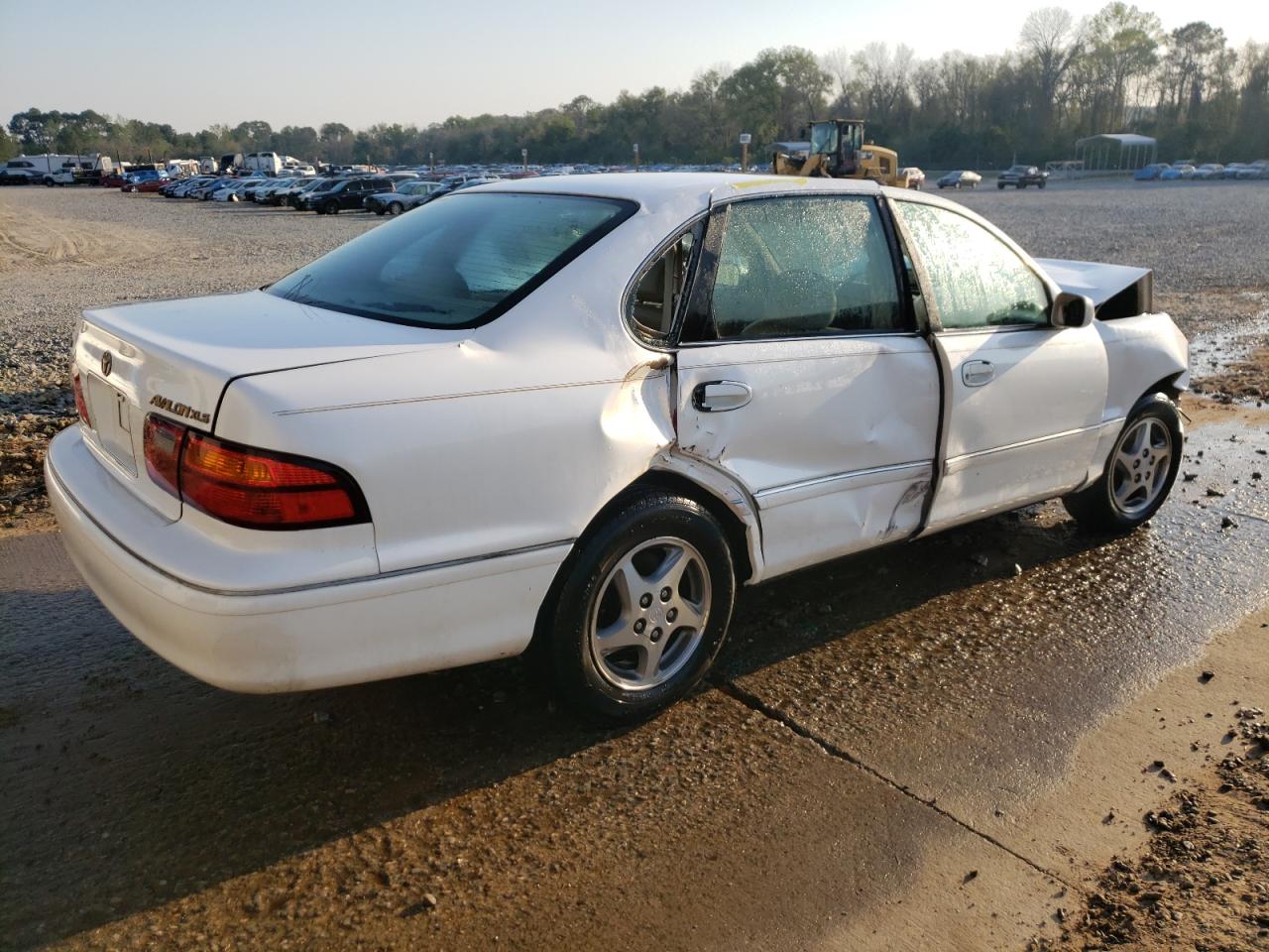 Photo 4 from auction – 1998 TOYOTA AVALON XL with VIN 4T1BF18B4WU267755