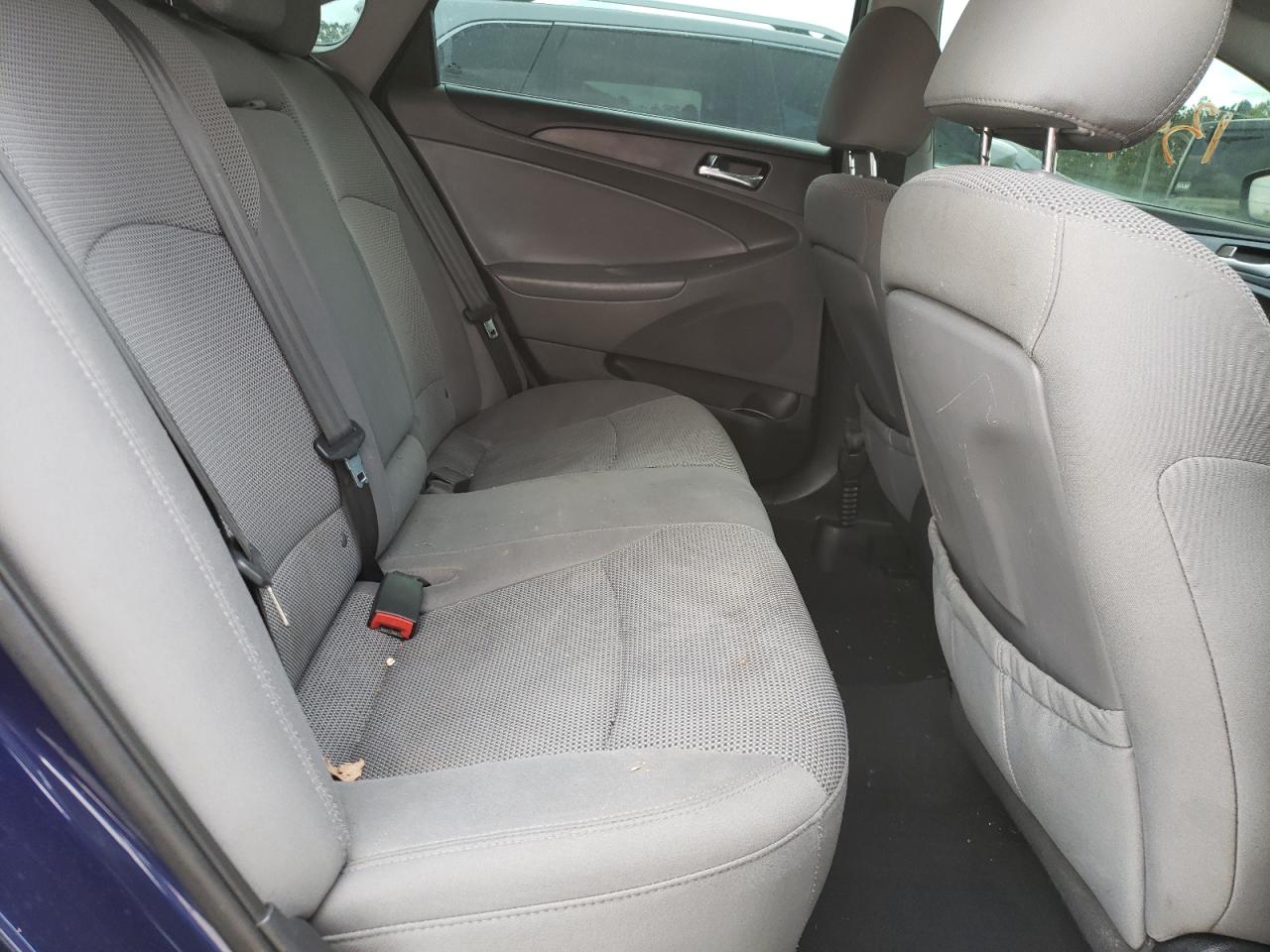 Photo 6 from auction – 2013 HYUNDAI SONATA GLS with VIN 5NPEB4AC8DH625349