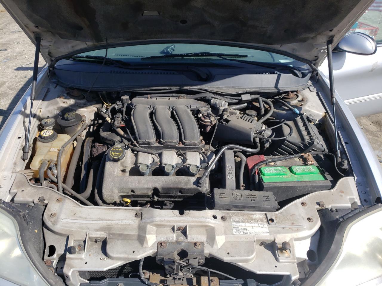 Photo 7 from auction – 2004 MERCURY SABLE LS P with VIN 1MEFM59S64A604036