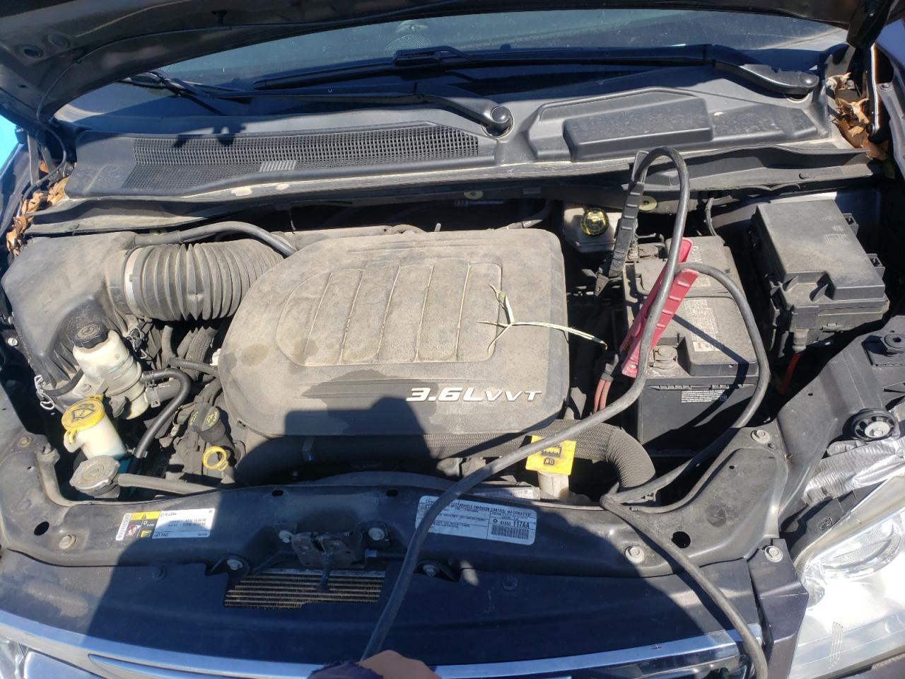 Photo 7 from auction – 2015 CHRYSLER TOWN & COU with VIN 2C4RC1BG2FR544304