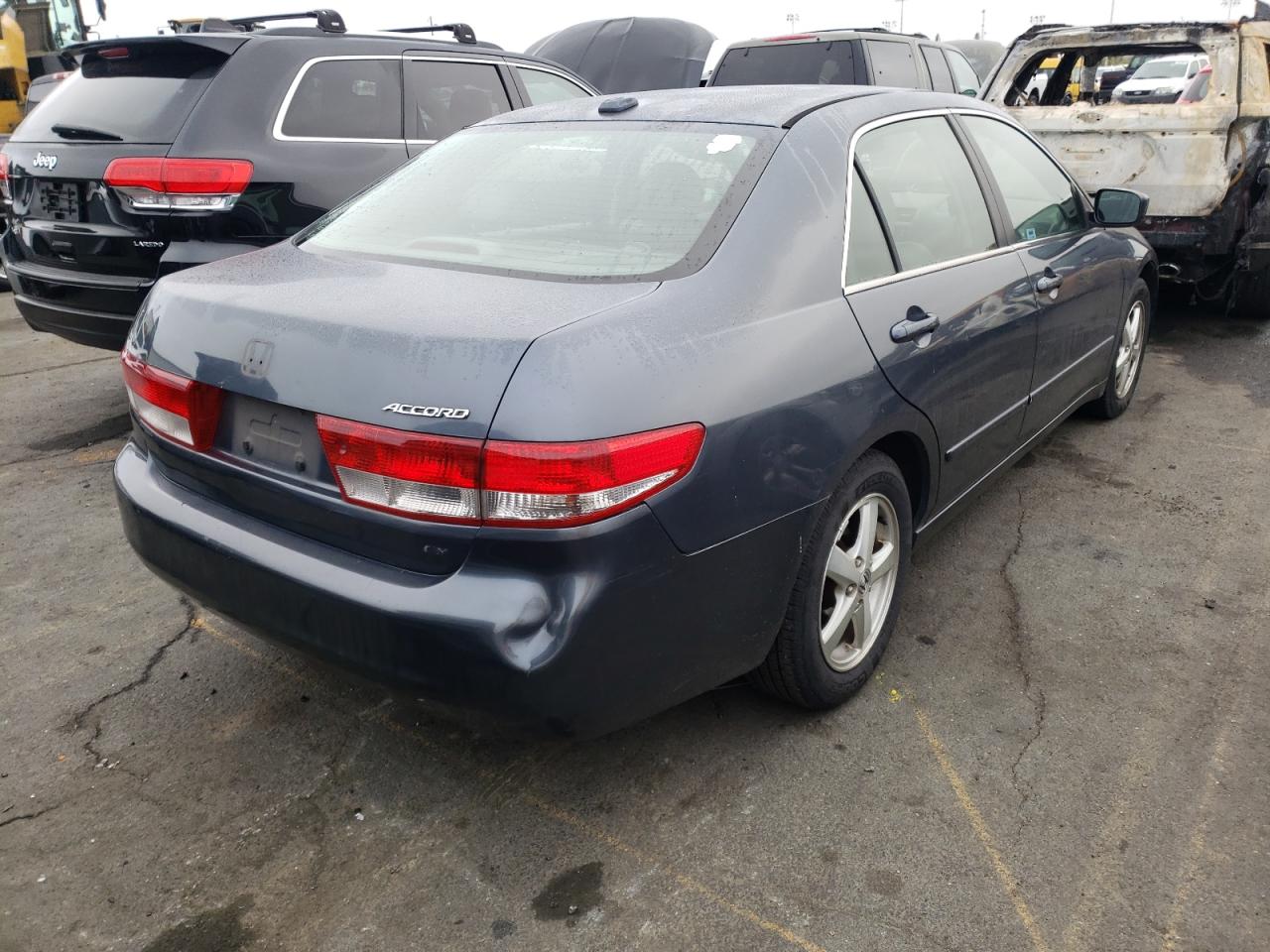 Photo 4 from auction – 2004 HONDA ACCORD EX with VIN JHMCM56884C031494