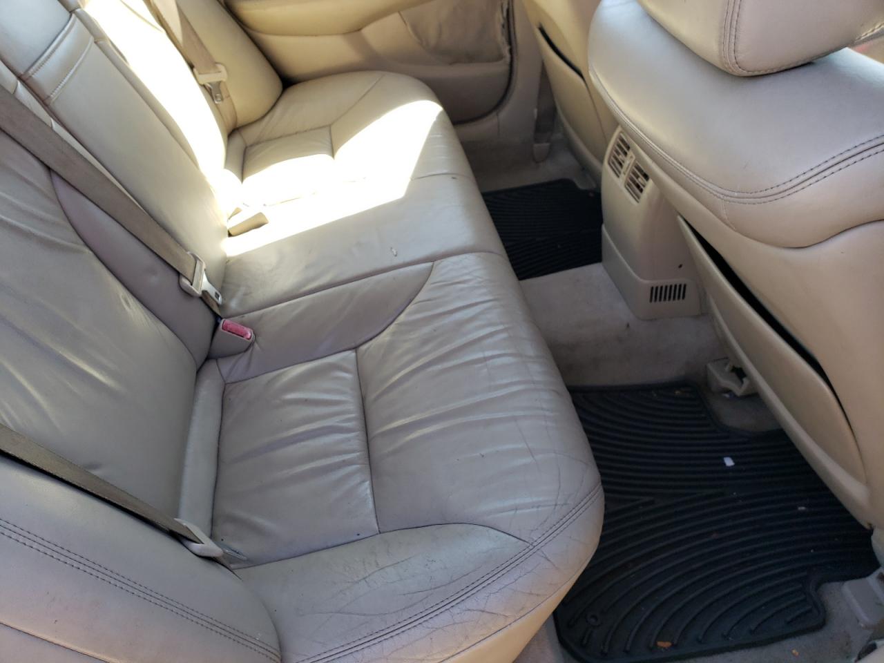 Photo 6 from auction – 2003 LEXUS ES 300 with VIN JTHBF30G036016446