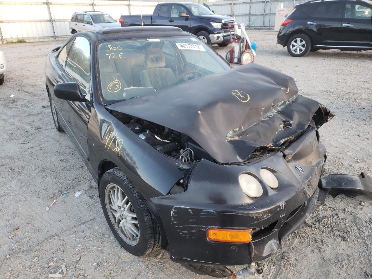 ACURA INTEGRA LS 2000 with VIN JH4DC4450YS010631 - Photo from auction