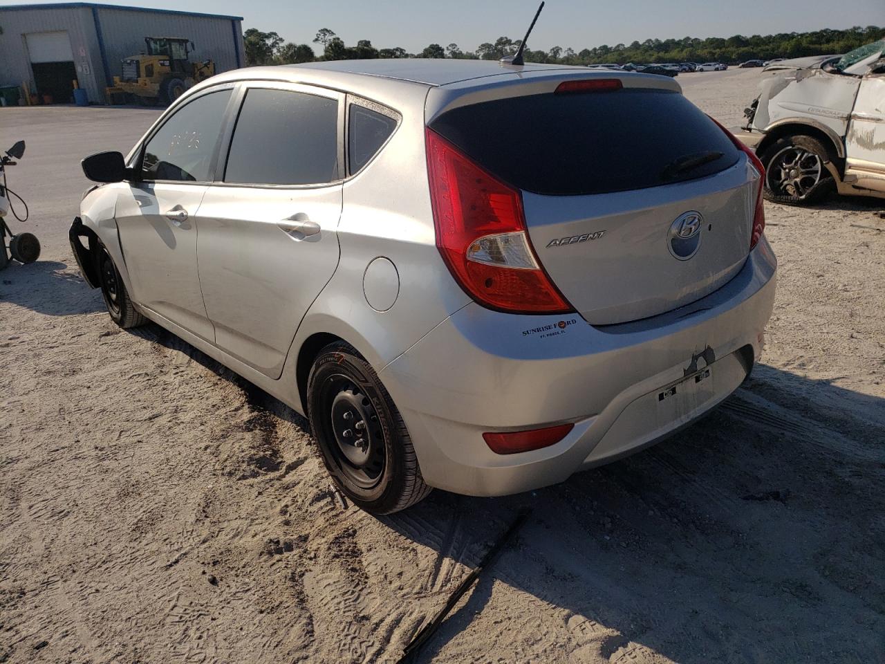 Photo 3 from auction – 2016 HYUNDAI ACCENT SE with VIN KMHCT5AE1GU289710