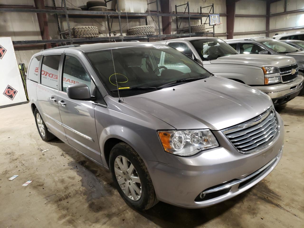 Photo 1 from auction – 2014 CHRYSLER TOWN & COU with VIN 2C4RC1BG2ER184479