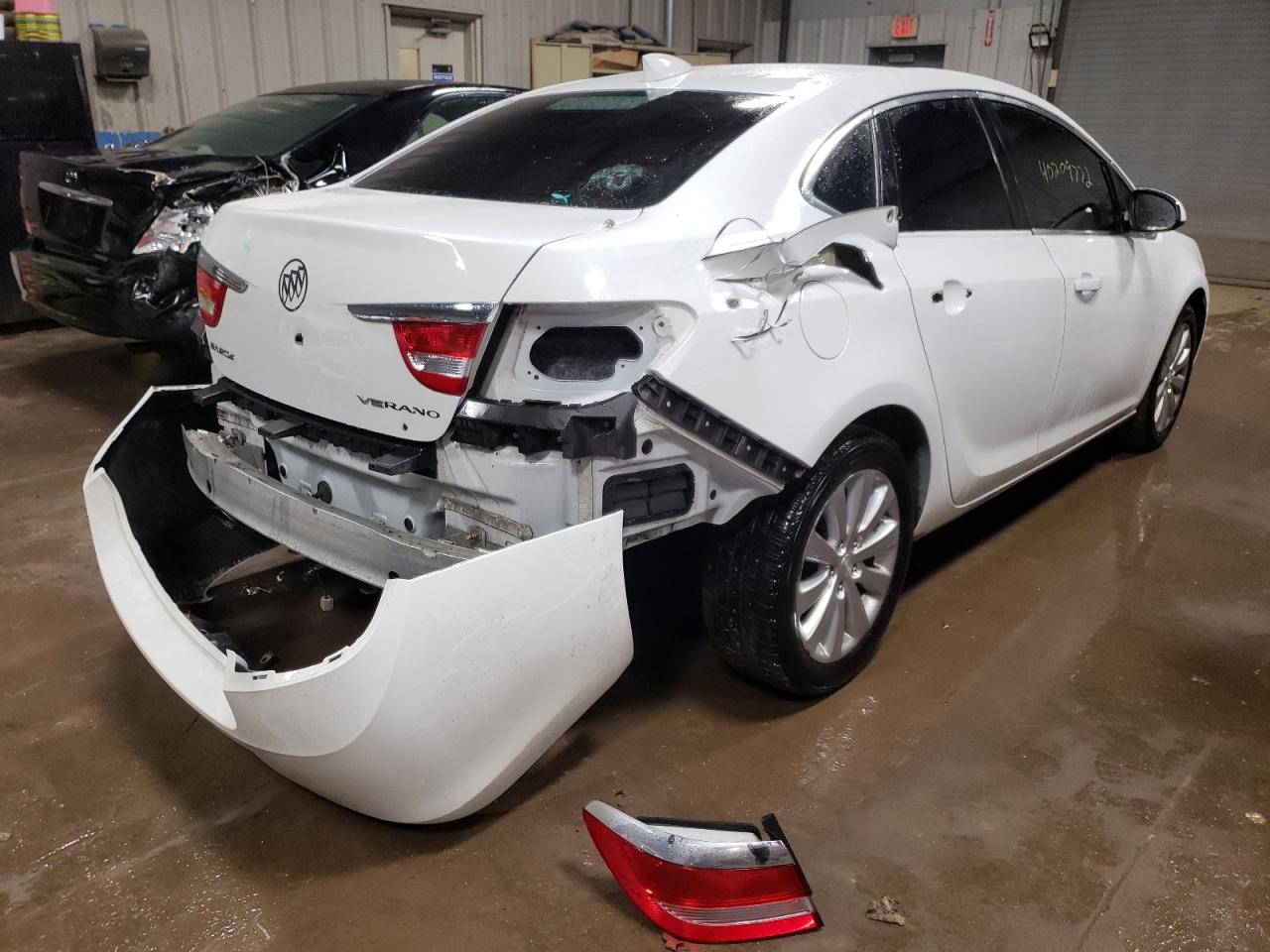 Photo 4 from auction – 2016 BUICK VERANO with VIN 1G4PP5SK8G4143296
