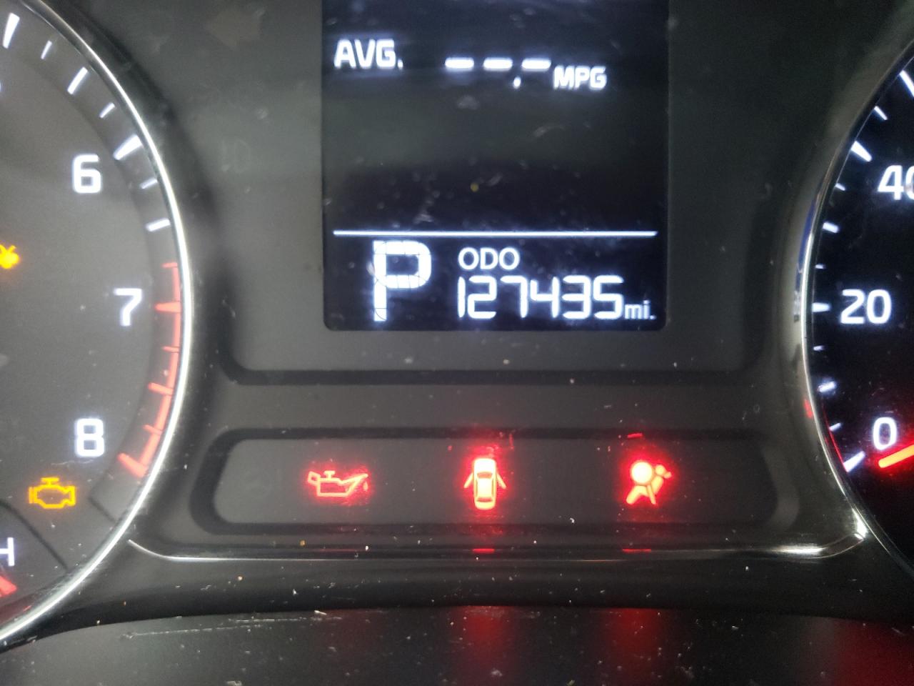 Photo 8 from auction – 2016 KIA FORTE LX with VIN KNAFK4A65G5578961