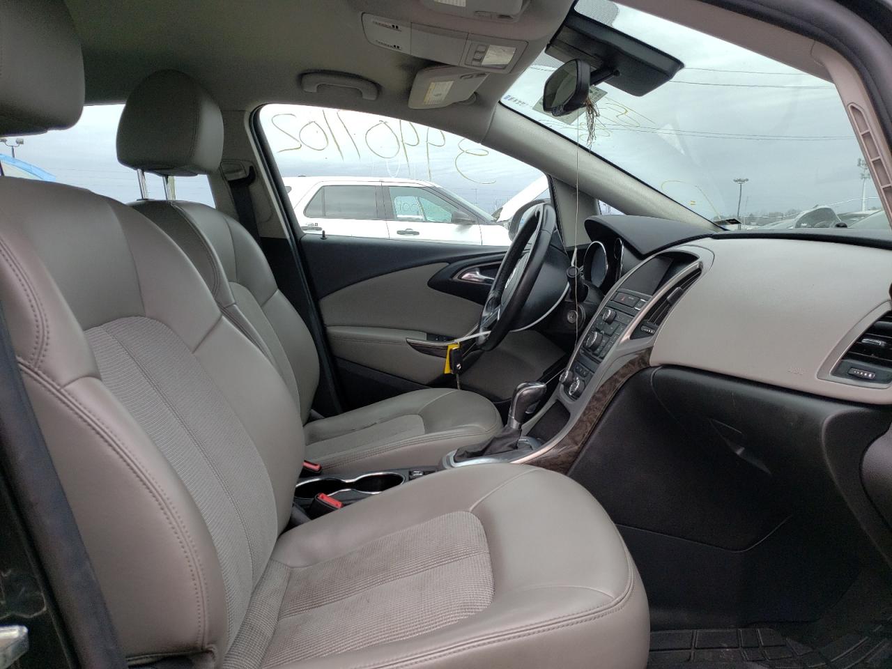 Photo 5 from auction – 2014 BUICK VERANO with VIN 1G4PP5SK3E4187705